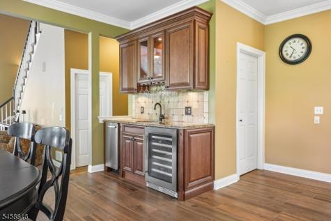 10 William Barnes Road Raritan NJ 08822