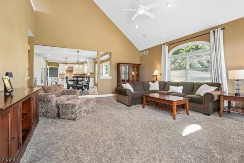10 William Barnes Road Raritan NJ 08822