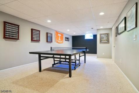 10 William Barnes Road Raritan NJ 08822