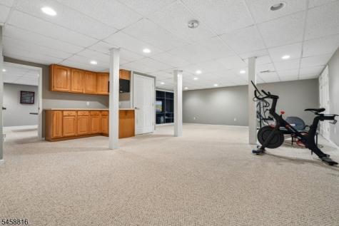 10 William Barnes Road Raritan NJ 08822
