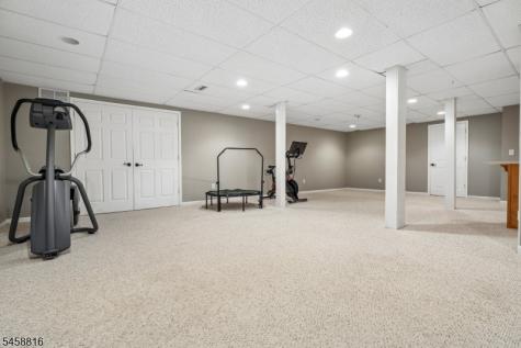 10 William Barnes Road Raritan NJ 08822