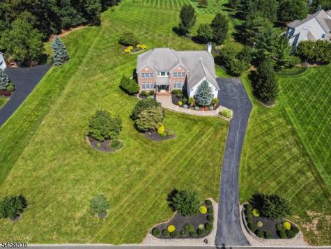 10 William Barnes Road Raritan NJ 08822
