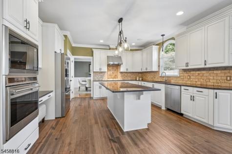 10 William Barnes Road Raritan NJ 08822