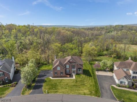 61 Albert Drive Union NJ 08809
