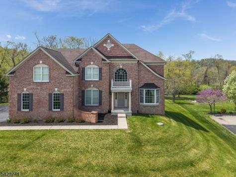 61 Albert Drive Union NJ 08809