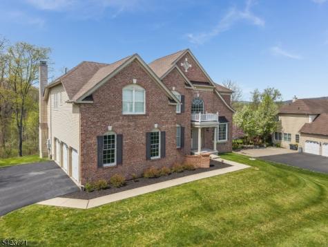 61 Albert Drive Union NJ 08809