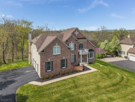 61 Albert Drive Union NJ 08809