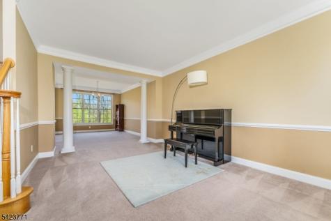 61 Albert Drive Union NJ 08809