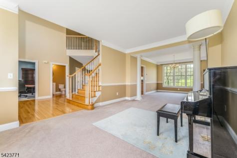 61 Albert Drive Union NJ 08809