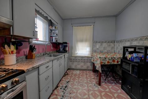 532 W Broadway Haledon NJ 07508
