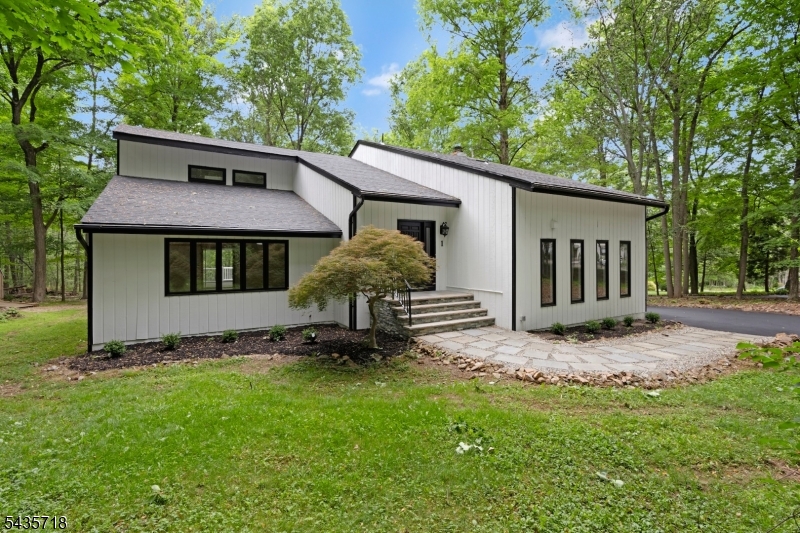 1 Fernwood Road Warren NJ 07059