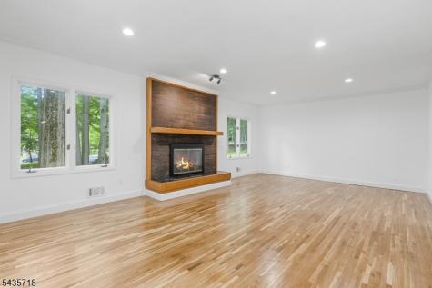 1 Fernwood Road Warren NJ 07059