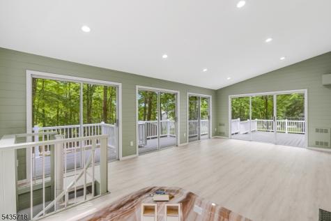1 Fernwood Road Warren NJ 07059