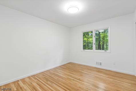 1 Fernwood Road Warren NJ 07059
