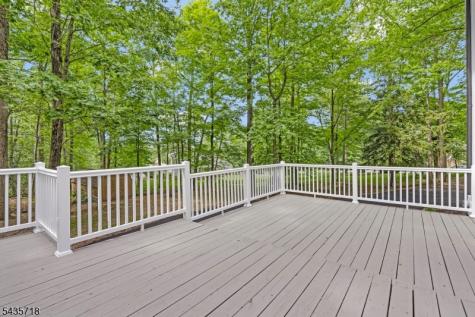 1 Fernwood Road Warren NJ 07059