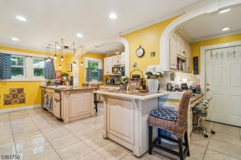 27 Fairway Drive West Orange NJ 07052
