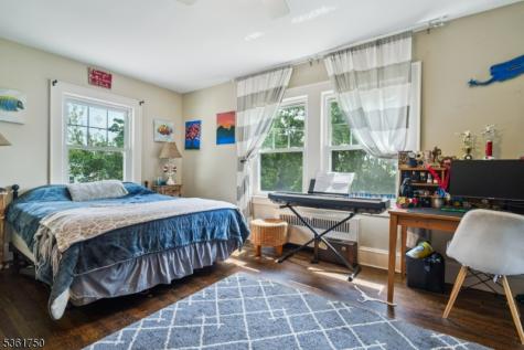 27 Fairway Drive West Orange NJ 07052