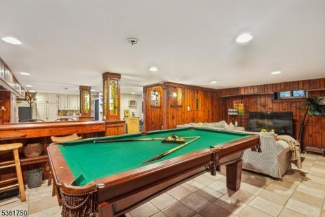 27 Fairway Drive West Orange NJ 07052