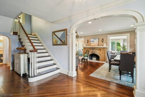 27 Fairway Drive West Orange NJ 07052