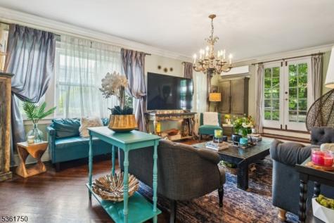 27 Fairway Drive West Orange NJ 07052