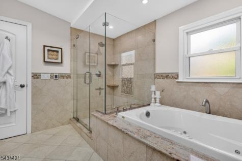 347 Westview Avenue Fort Lee NJ 07024
