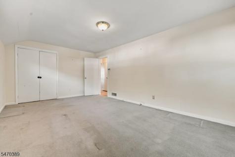 15 Brentwood Drive Verona NJ 07044