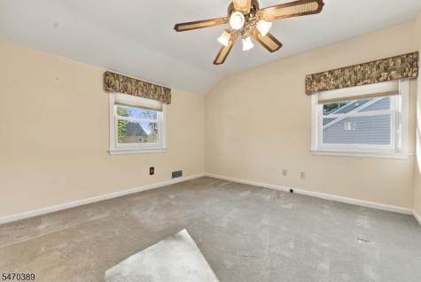 15 Brentwood Drive Verona NJ 07044