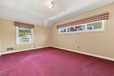15 Brentwood Drive Verona NJ 07044