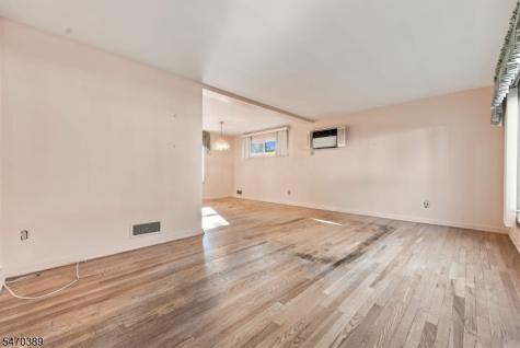 15 Brentwood Drive Verona NJ 07044