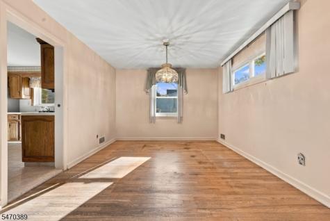 15 Brentwood Drive Verona NJ 07044
