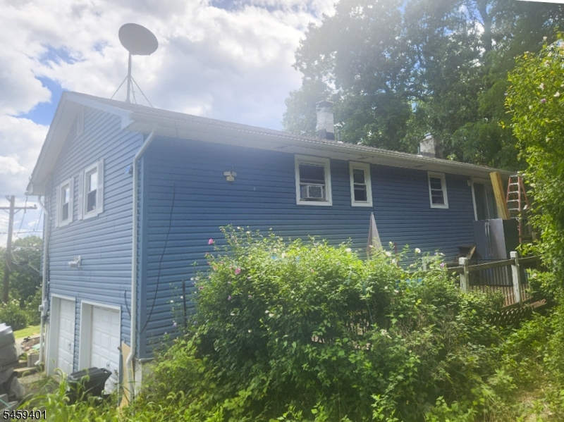 15 Conklin Avenue Hopatcong NJ 07874