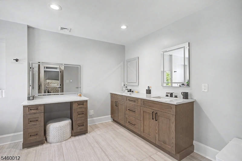 9 Alexandria Drive East Hanover NJ 07936