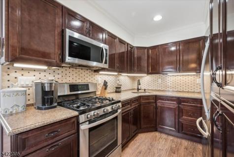 441 Remsen Avenue Woodbridge NJ 07001