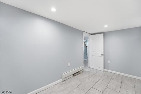 210 N 17th Street Bloomfield NJ 07003