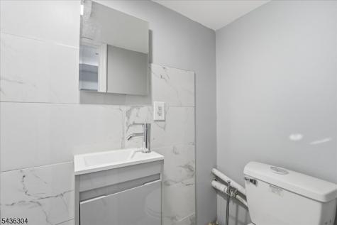 210 N 17th Street Bloomfield NJ 07003