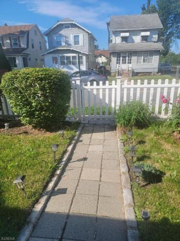 373 Rutledge Avenue East Orange NJ 07017