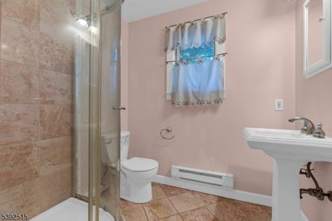 2 Oneida Avenue Hopatcong NJ 07843