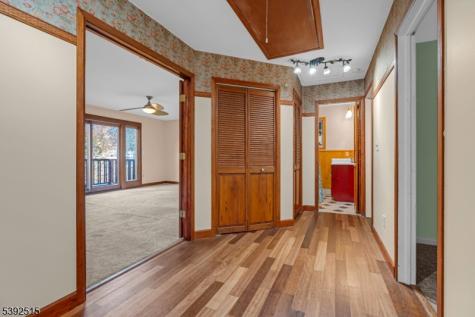 2 Oneida Avenue Hopatcong NJ 07843