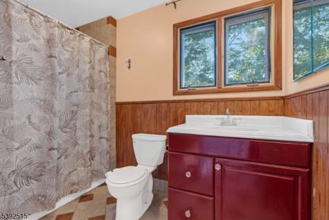 2 Oneida Avenue Hopatcong NJ 07843