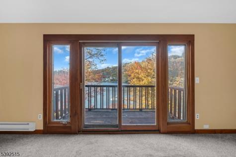 2 Oneida Avenue Hopatcong NJ 07843