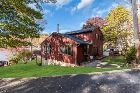 2 Oneida Avenue Hopatcong NJ 07843