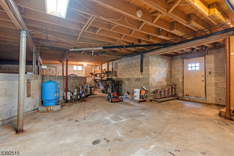 2 Oneida Avenue Hopatcong NJ 07843