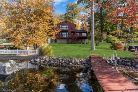 2 Oneida Avenue Hopatcong NJ 07843