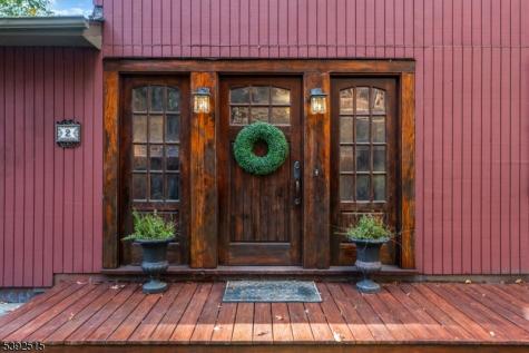 2 Oneida Avenue Hopatcong NJ 07843