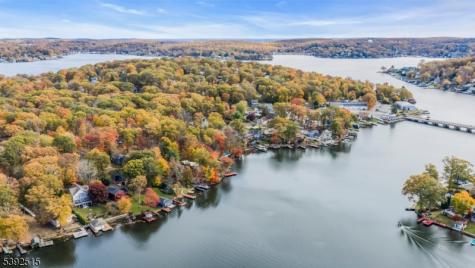 2 Oneida Avenue Hopatcong NJ 07843