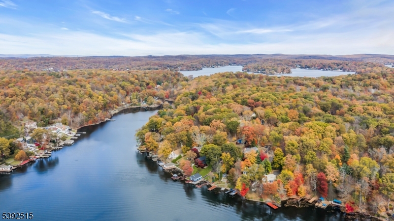 2 Oneida Avenue Hopatcong NJ 07843