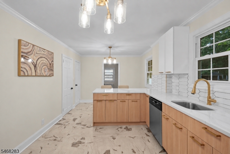 825 Bishop Street Union NJ 07083