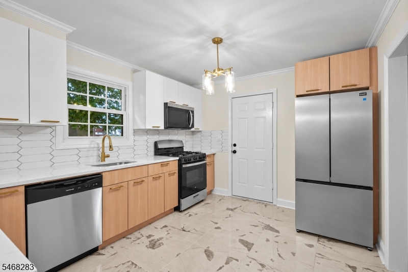 825 Bishop Street Union NJ 07083