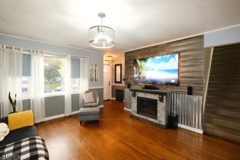 534 Monmouth Avenue Linden NJ 07036
