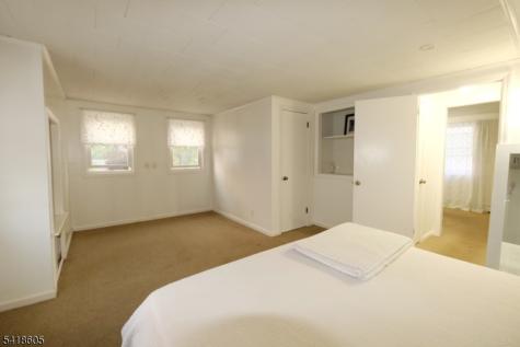 534 Monmouth Avenue Linden NJ 07036